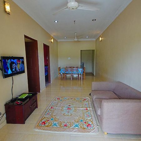 Abisabi Homestay Kangar Ngoại thất bức ảnh